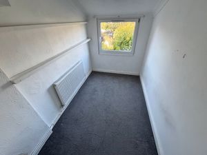 Bedroom- click for photo gallery